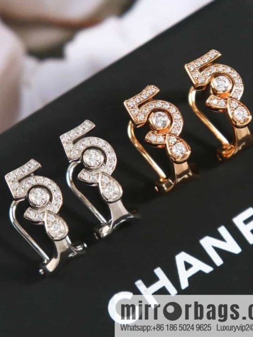New ☑️ CHANEL Chanel C1 No. 5 5 earrings earrings