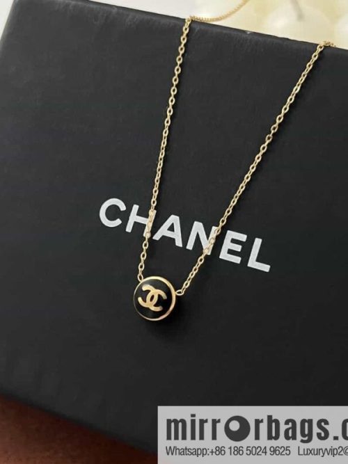 New ☑️ CHANEL Chanel gold double c golden bean necklace