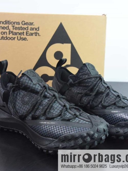 Nike ACG Mountain Flying Low GORE-TEX Outdoor hiking sneakers/black SKU: DC660 001
