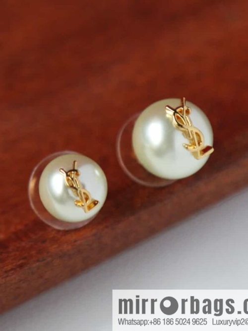 Saint Laurent YSL size pearl stud earrings
