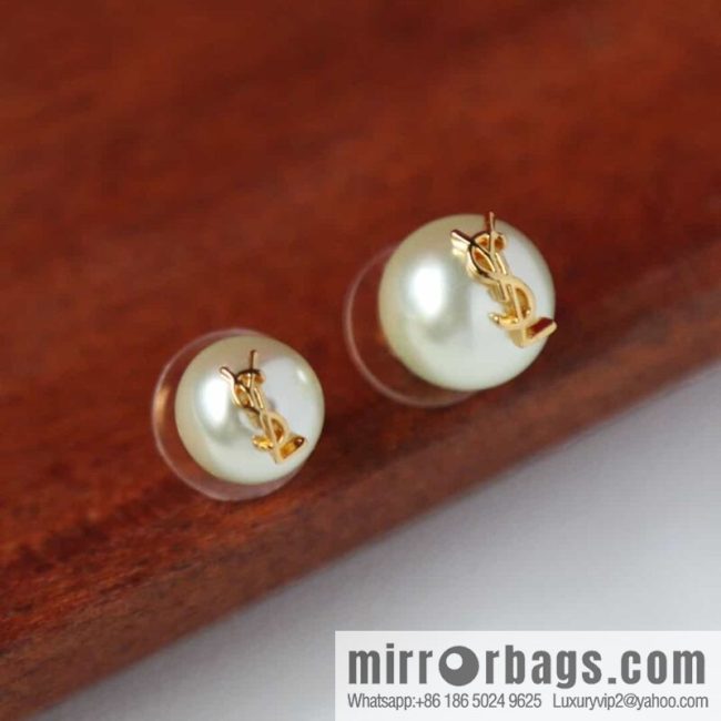 Saint Laurent YSL size pearl stud earrings