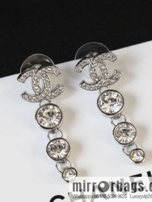 New ☑️ CHANEL Chanel C4 double c round diamond stud earrings