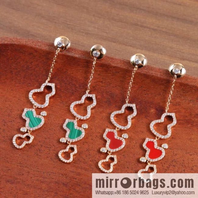 Qeelin unicorn cut-out full diamond agate malachite earrings