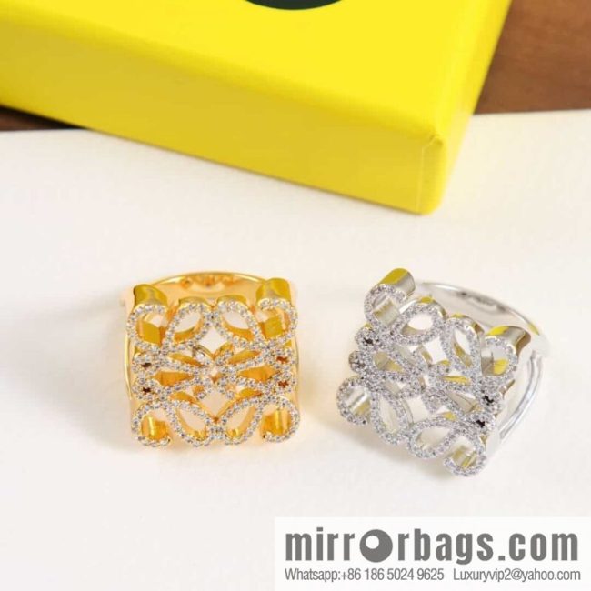 LOEWE Diamond mooncake ring