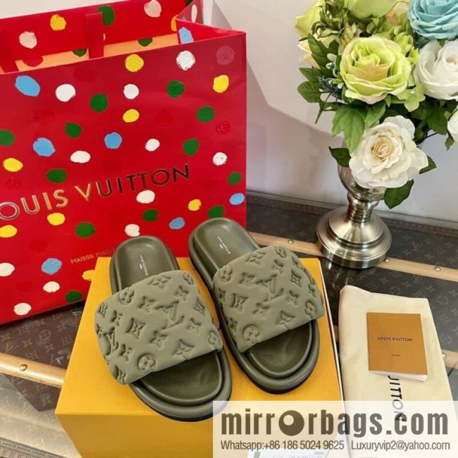 LV/Louis Vuitton 1v donkey brand | velcro platform slippers - Image 4