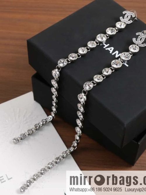 New ☑️ CHANEL Chanel double c silver round diamond tassel earrings