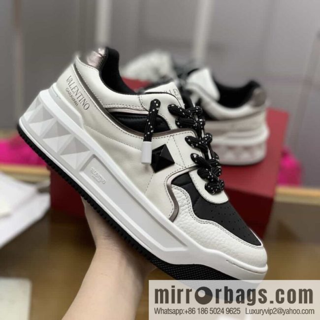 VALENTINO Valentino with sheepskin His & Hers low-top sneakers