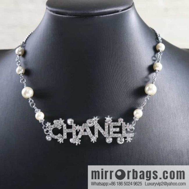 New ☑️ Chanel silver 23p pearl full diamond letter necklace