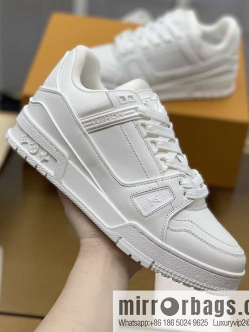LV/Louis Vuitton His & Hers sports and leisure shoes made of white calfskin