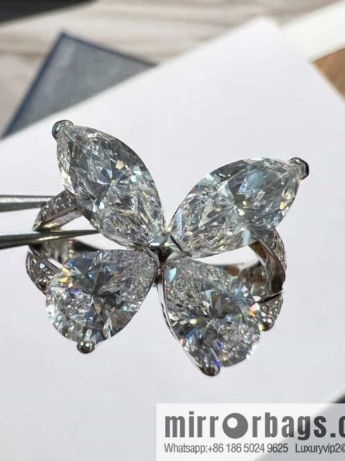 GRAFF Butterfly Horse Eye Diamond Ring