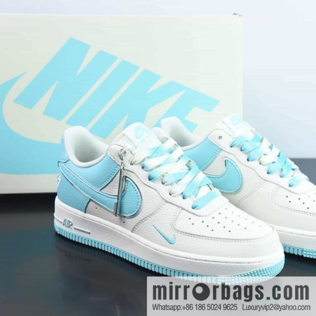 NK Air Force 1 Air Force One low-top casual board shoes white and blue, color matching mini hook, item number: IO5636-555