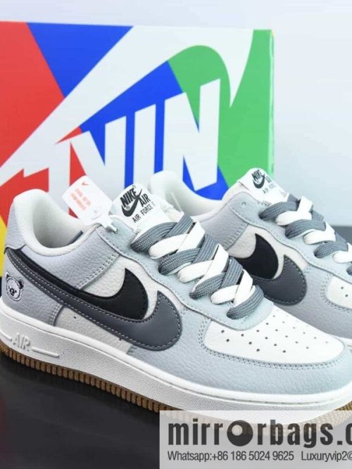 Nk Air Force 1 \'07 Low black and gray bear double hook, Air Force No. 1 low-top casual board shoes, item number CC2569-033