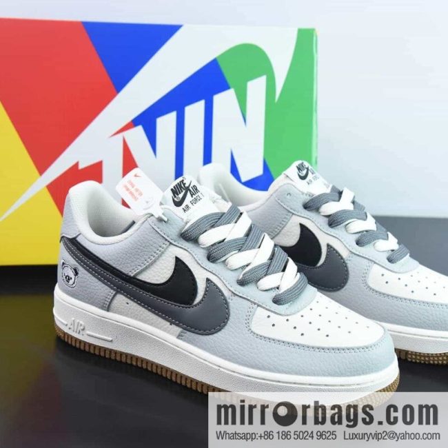 Nk Air Force 1 \'07 Low black and gray bear double hook, Air Force No. 1 low-top casual board shoes, item number CC2569-033