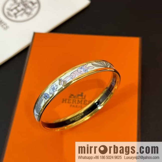 HERMES TEA FOR TWO BANGLE Rabbit 🐰 Bracelet - Image 5