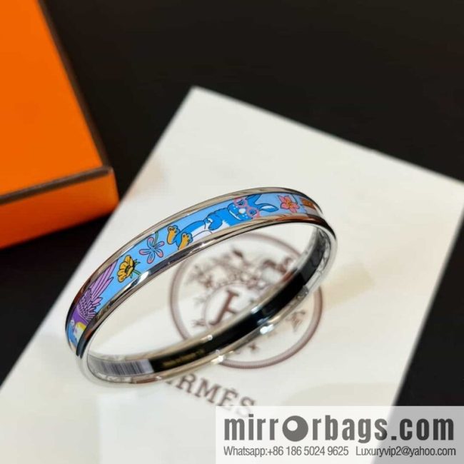 HERMES TEA FOR TWO BANGLE Rabbit 🐰 Bracelet - Image 3