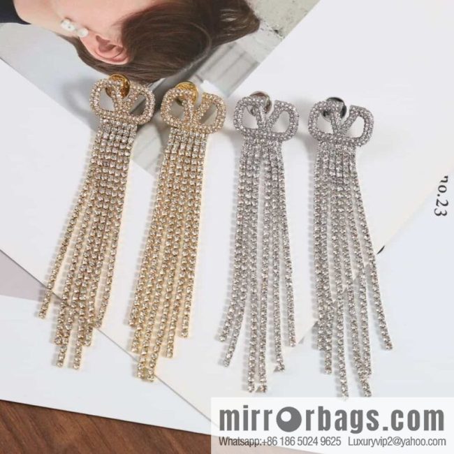 New ☑️ Valentino tassel earrings
