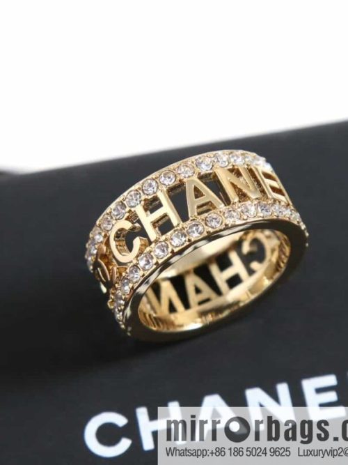New ☑️ CHANEL Chanel hollowed-out letter full diamond ring