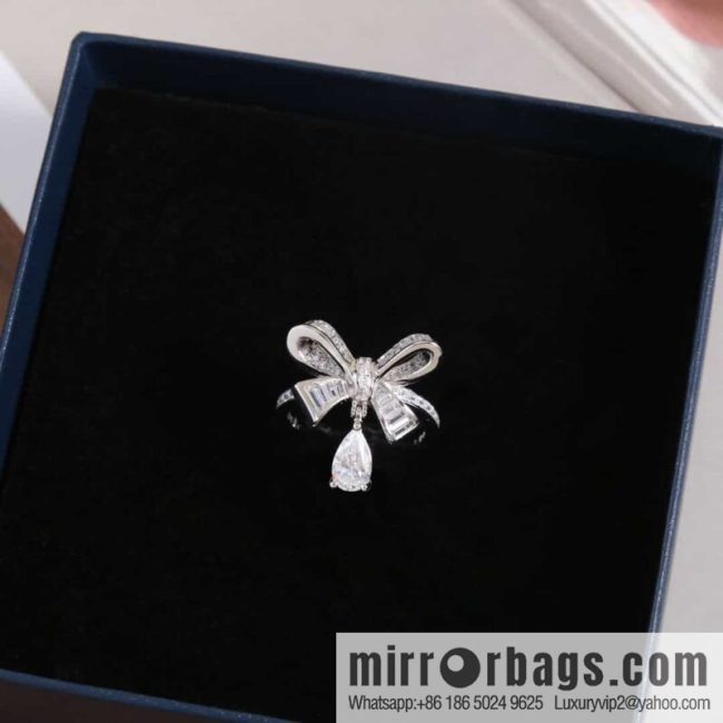 GRAFF Tilda\'s Bow Bow Drop Ring