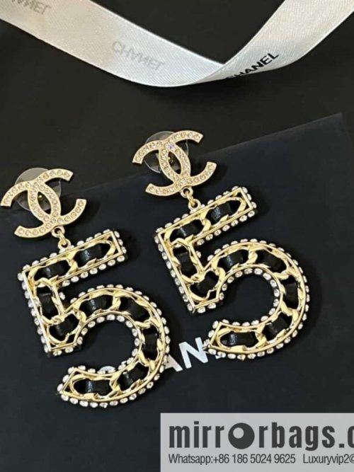 New ☑️ Chanel c2 double c No. 5 black leather rope earrings