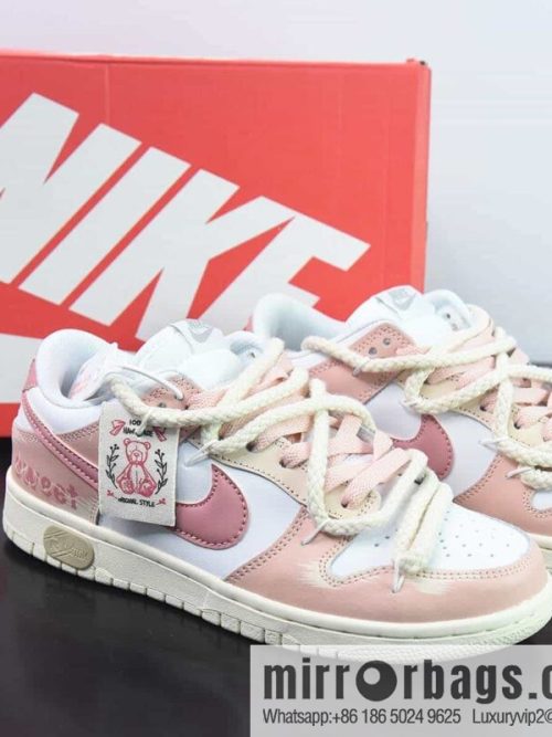 NK SB Dunk Low deconstruction drawstring low top, white pink graffiti printed item number: DD1503 121