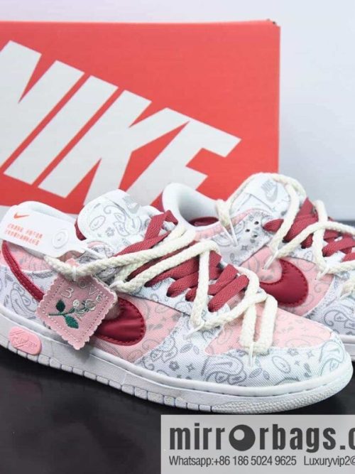 NK SB Dunk Low deconstruction drawstring low-top, white pink waist printed item number: DJ9955-100