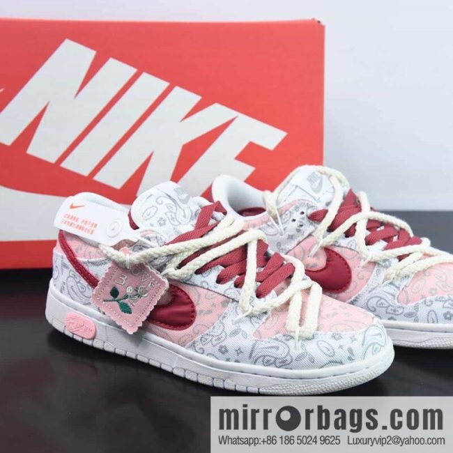 NK SB Dunk Low deconstruction drawstring low-top, white pink waist printed item number: DJ9955-100