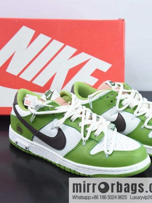 NK SB Dunk Low deconstructed drawstring low-top, strap, white-green printed SKU: DV9108 711-69