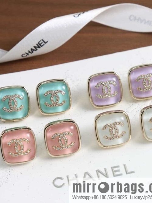 [Single price] New CHANEL Chanel c1 double c square pink blue purple white stud earrings