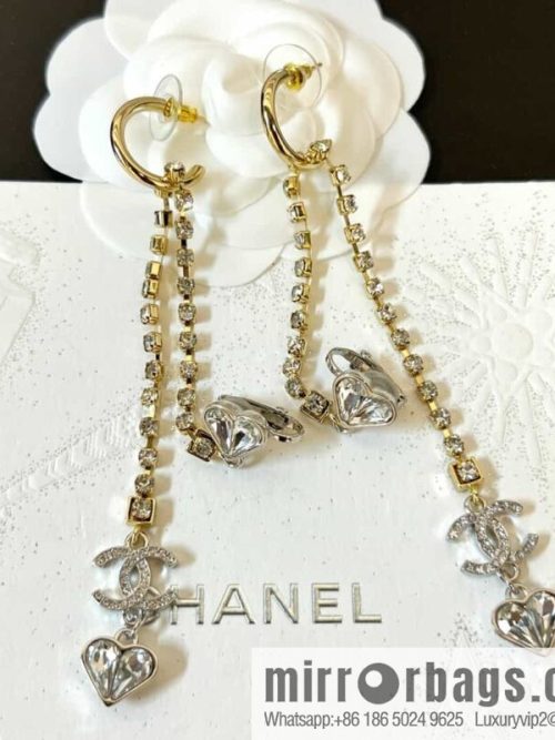 New ☑️ CHANEL CHANEL c2 double c fringed peach heart earclip stud earrings