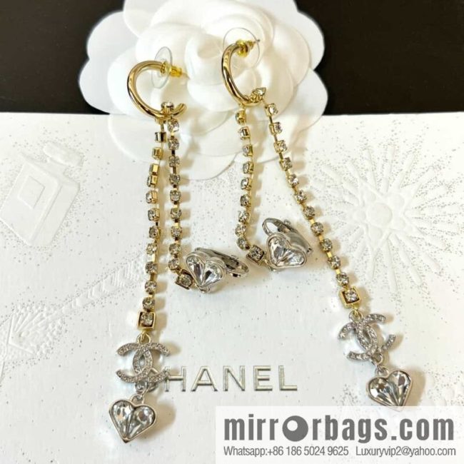 New ☑️ CHANEL CHANEL c2 double c fringed peach heart earclip stud earrings