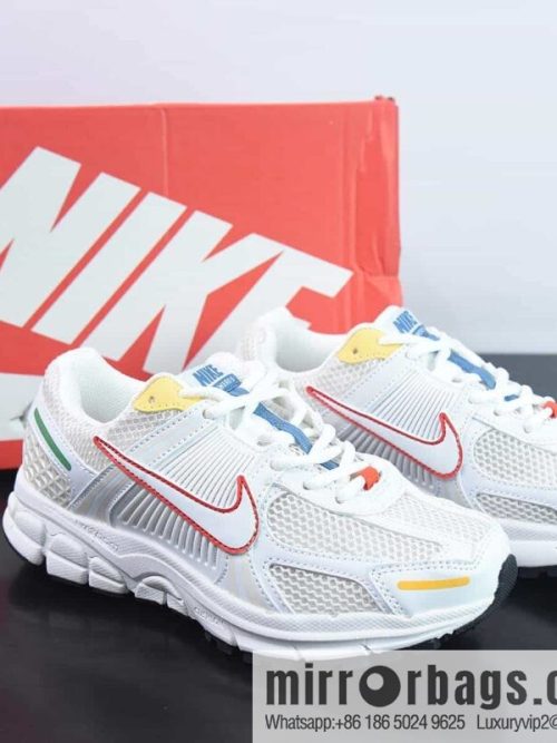 Zoom Vomero 5 🥰 520/Silver/Pink \"Vomero 5th Generation Classic Vintage Casual Sports Jogging Shoes\" White and Red \"Item Number: FN3446-111