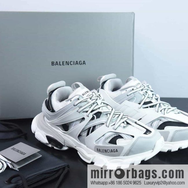 Balenciaga BALENCIAGA Track LED Trainers 3.0 generation Vintage wild running dad trend versatile jogging shoes \"beige gray black\" 555032 W3AD6 1258