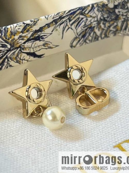 New ☑️ DIOR Asymmetrical Pentagram Pearl CD Stud Earrings