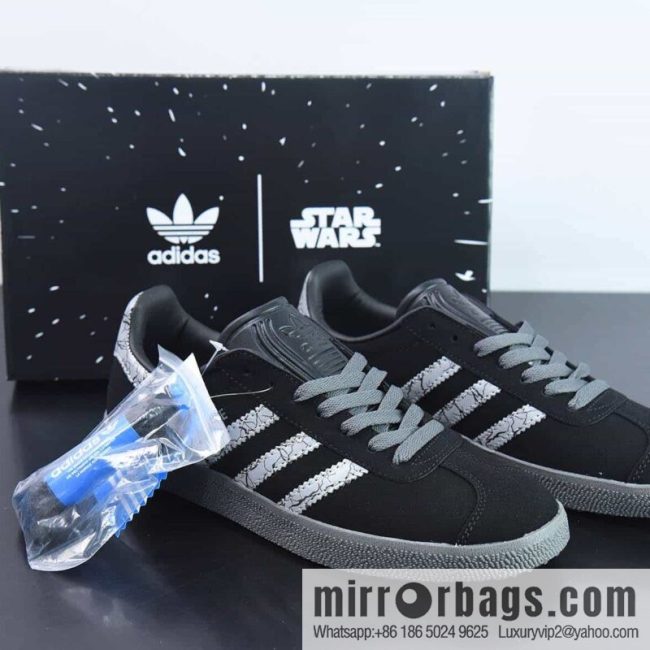 Adidas Originals Gazelle Glazing Antelope Series Classic Board Shoes GAZELLE Clover, Printed Pattern, Item Number: GZ2753