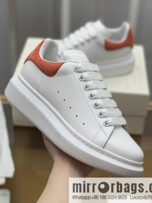 Alexander McQueen/Alexander McQueen, upgraded MQ~ Unisex sneakers of the same style