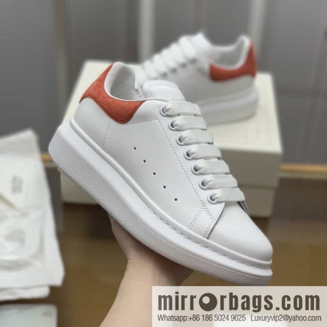 Alexander McQueen/Alexander McQueen, upgraded MQ~ Unisex sneakers of the same style