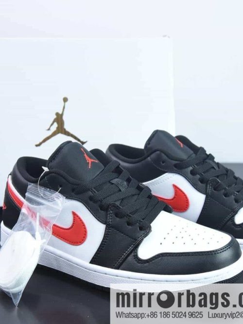 Air Jordan 1 Low AJ1 black powder, low top, women\'s casual sports basketball shoes, item number: DC0774-004