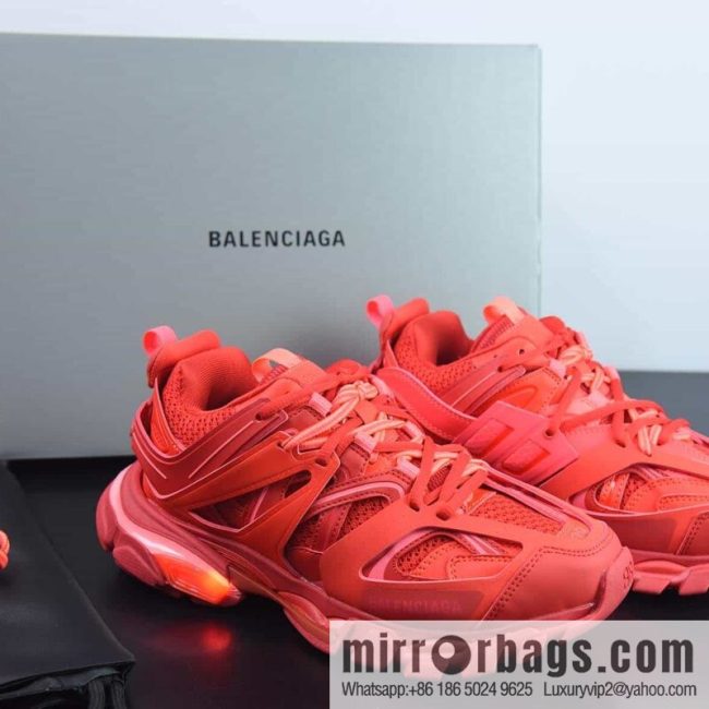 Balenciaga 3.0 third-generation outdoor concept shoes