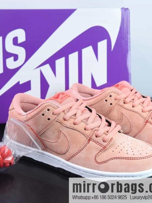 Nike SB Dunk Low \"Pink Pig\" low-top sneakers item number: CV1655-600