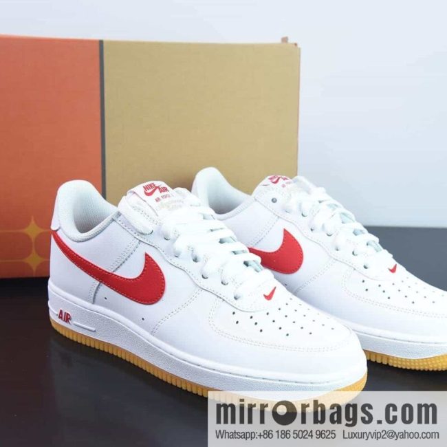 Air Force 1 \'07 Low Air Force One, white and red raw rubber sneakers Item number: DJ3911-102