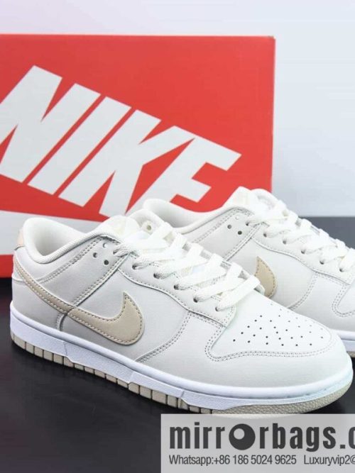 Nike SB Dunk Low \"Sanddrift\" Platinum Low Top Sneakers SKU: DV0831 003