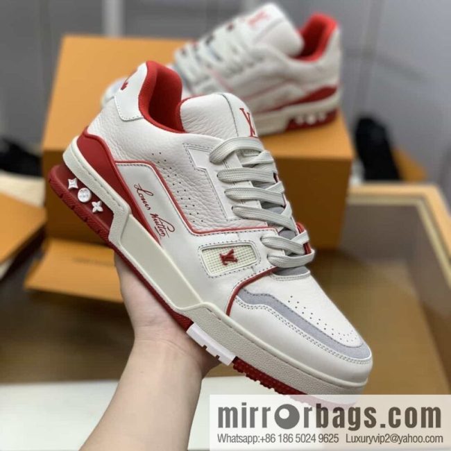 LV Louis Vuitton uses white calfskin to make His & Hers sports and leisure shoes
