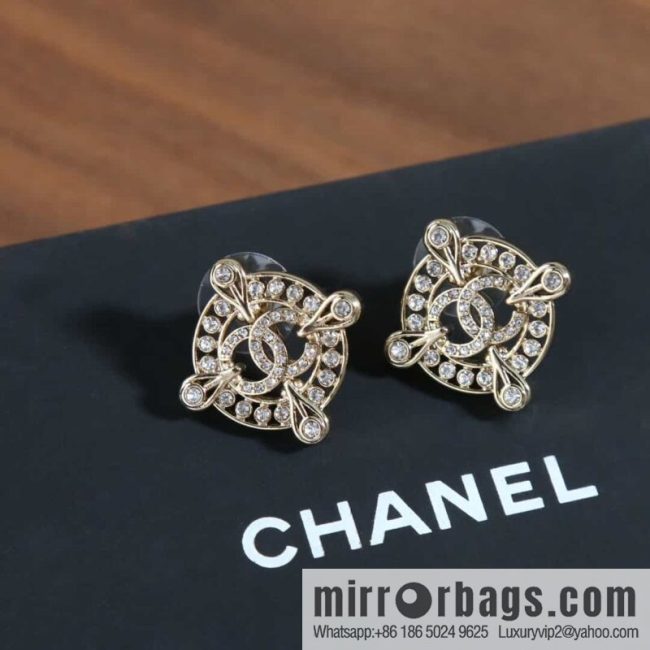 New ☑️ Chanel c1 double c round full diamond stud earrings