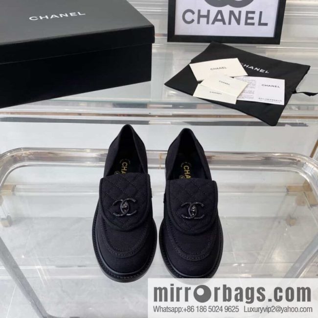Chanel Chanel imported denim upper sheepskin foot sneakers - Image 5