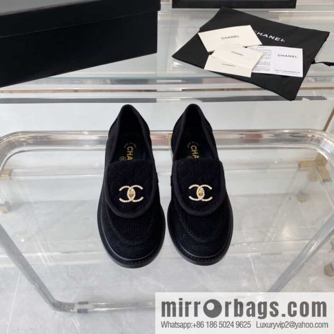 Chanel Chanel imported denim upper sheepskin foot sneakers - Image 3