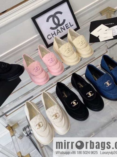 Chanel Chanel imported denim upper sheepskin foot sneakers