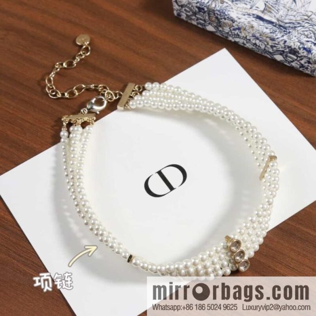 New ☑️ DIOR Dior 4-layer pearl necklace, bracelet - Image 2