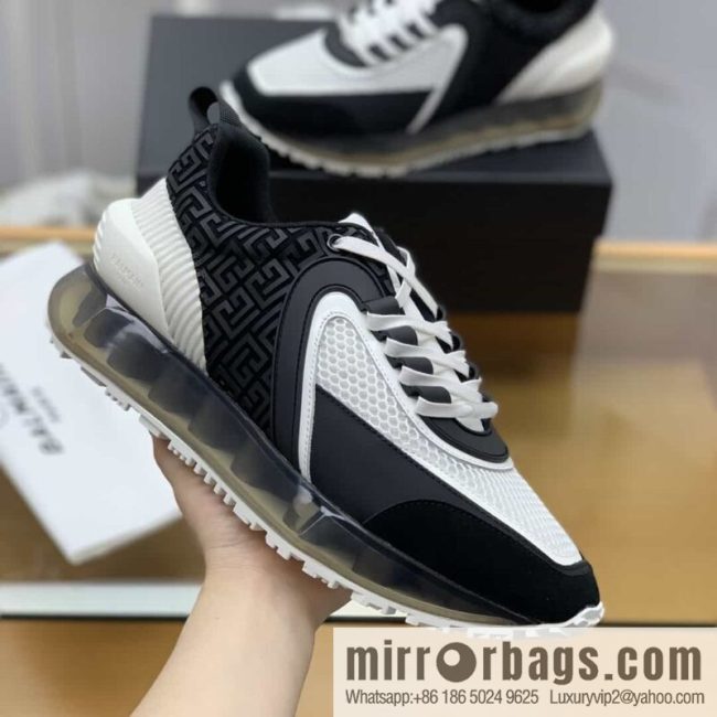 Givenchy Givenchy, made of calfskin ➕ polyester waterproof fabric ➕ velvet leather three materials patchwork men\'s casual sneakers