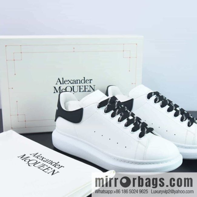 Alexander McQueen, black Epoxy low-top sneakers