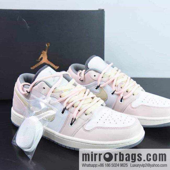 NK Air Jordan 1 Low AJ1 Joe 1 Customized Edition, strap deconstruction, sports culture basketball shoes, item number: 553558-053